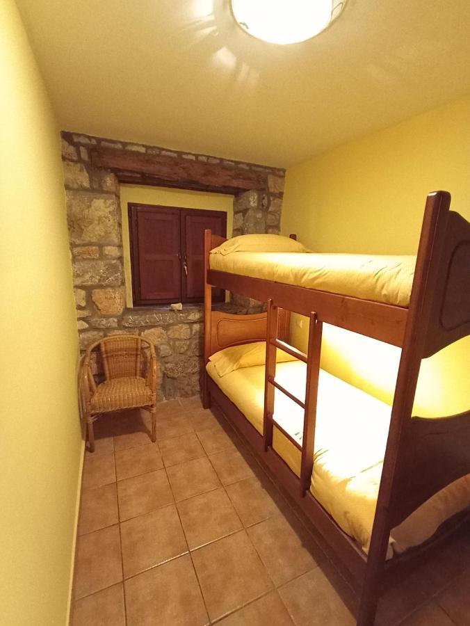 Casa Felisa Apartman Pola de Somiedo Kültér fotó